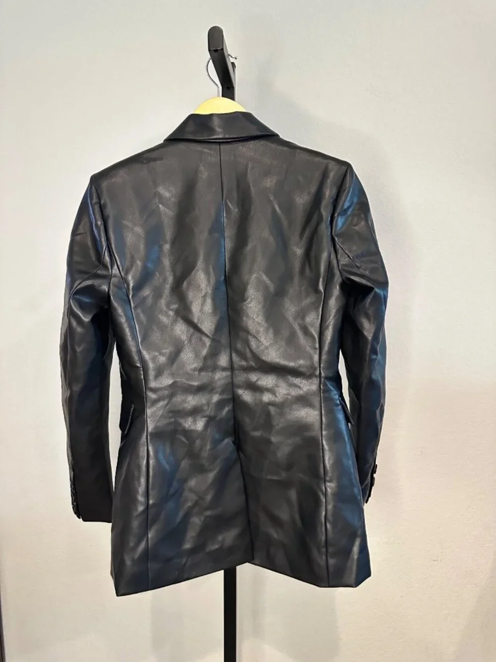Cabi Black Vegan Leather Jacket NWT Fitted Blazer Style Women's XXS Y2K - Picture 2 of 10